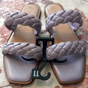 NWT  Women's Braided Puffy Strap Sandal